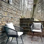 Pod Wielka Sowa Z Sauna Infrared 피에르지체